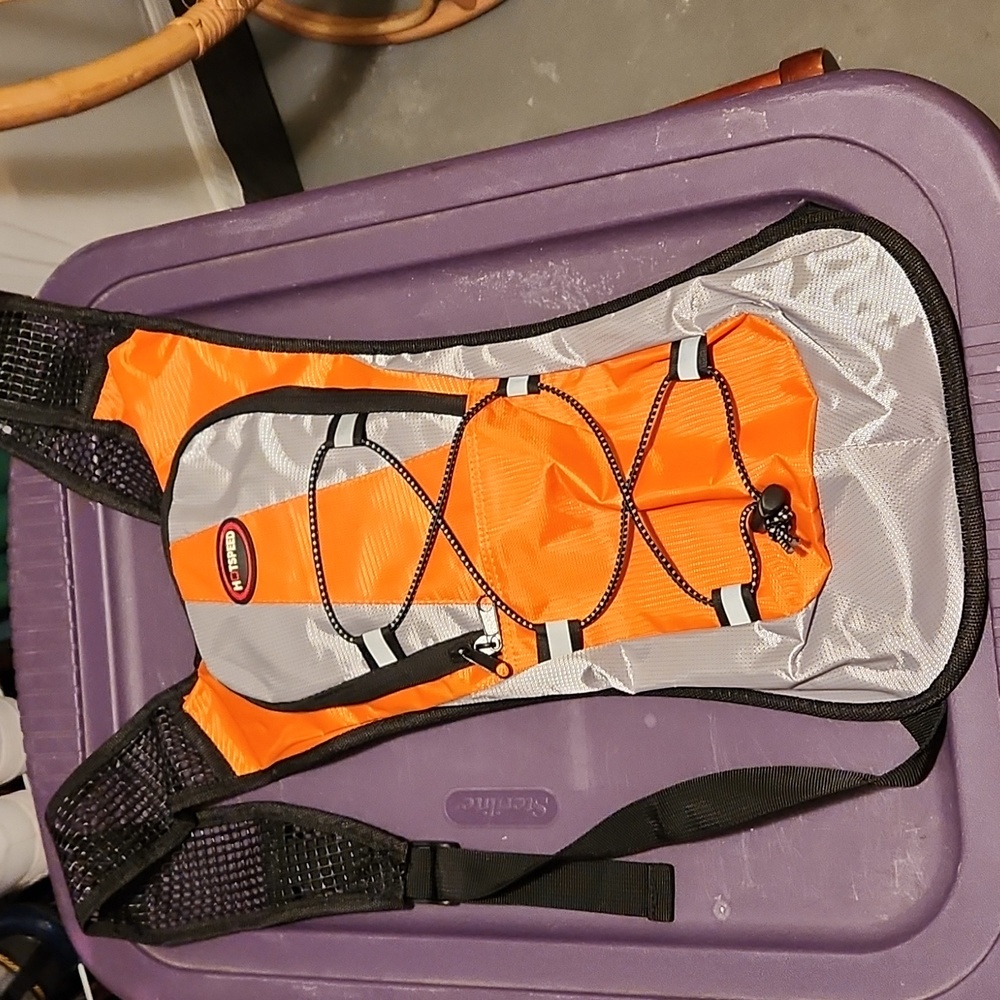 Hydration back pak